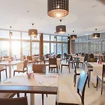 Crvena Luka 4* ביוגראד נה מורו