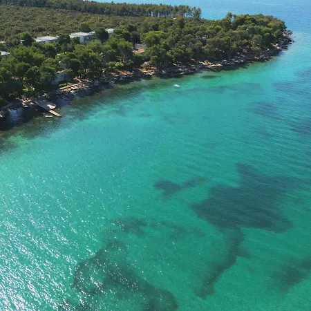 Crvena Luka 4* Biograd Na Moru