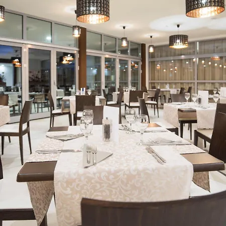 Hotel Crvena Luka Biograd Na Moru