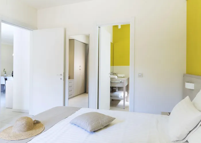 Crvena Luka Hotel Biograd Na Moru