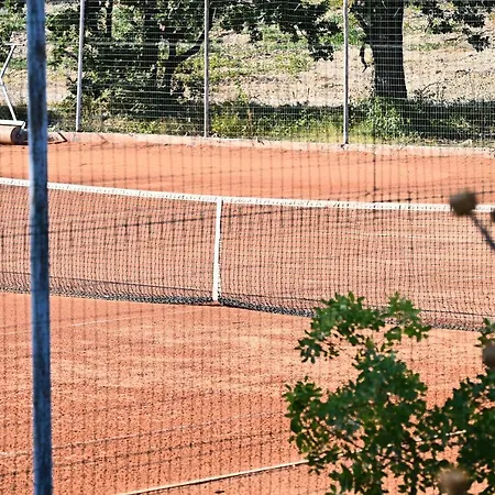 Crvena Luka Отель 4*