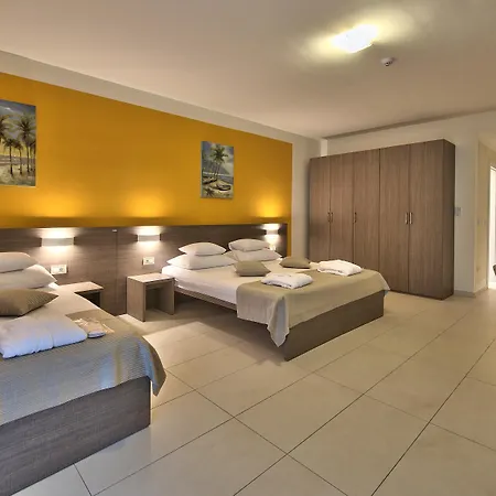 Отель Crvena Luka 4*