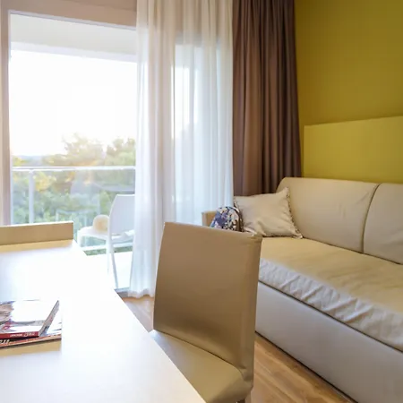 Hotell Crvena Luka 4*