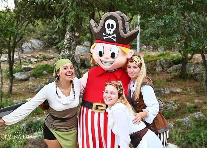 Crvena Luka Biograd Na Moru