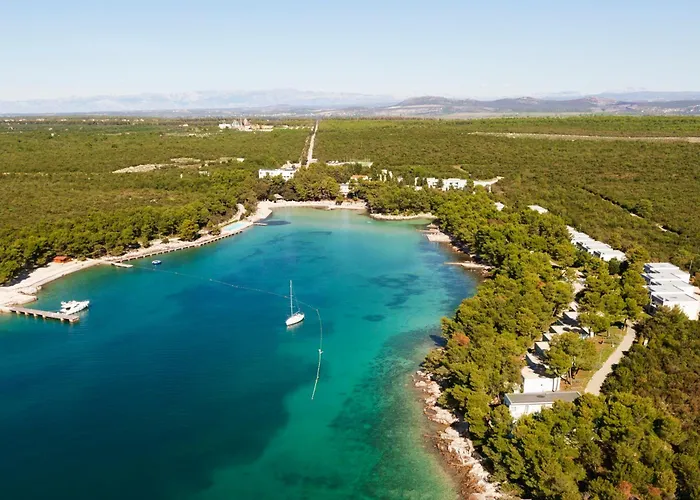 Hotell Crvena Luka