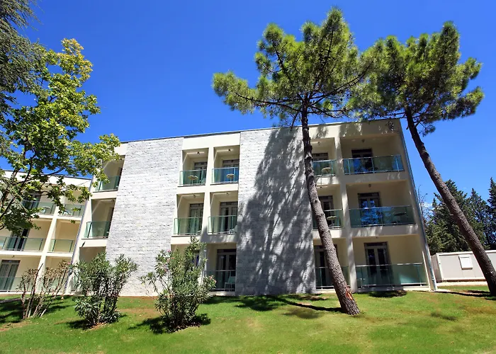 Crvena Luka Hotel Biograd Na Moru